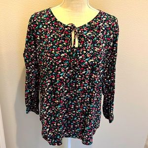 Suzanne Betro Floral Navy Blouse
